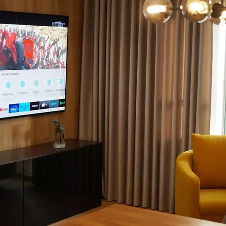 アパート Halo 07